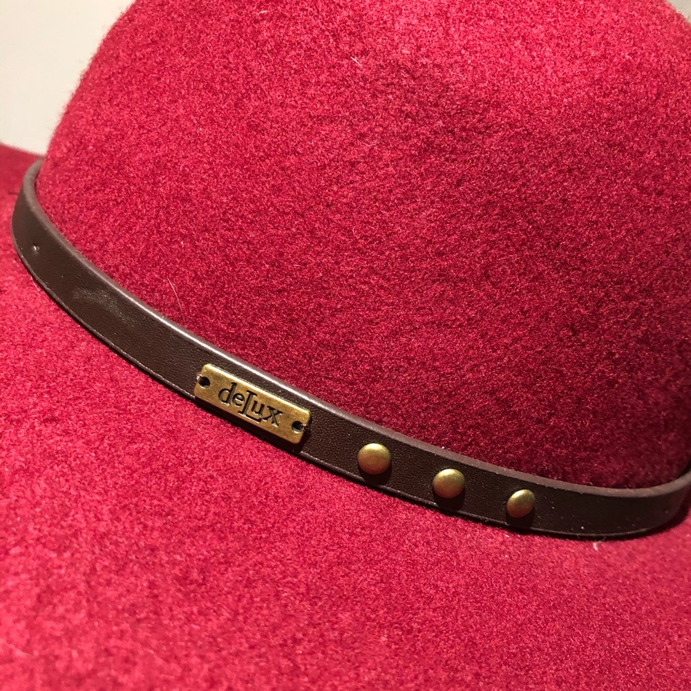 Delux Cashmere Hat - Picture 3 of 4
